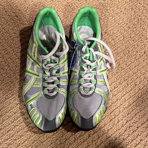 ASICS gel cushion system athletic sneakers. Brand new with tags. never worn.